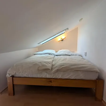 Malt & Monarch Apartment Pressburg